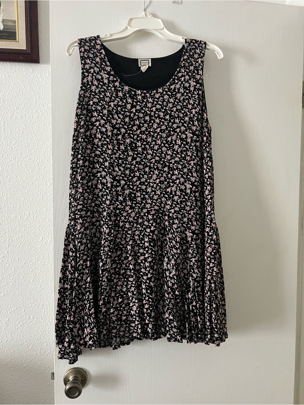 Pleated Floral Midi Skirt in Black and Pink